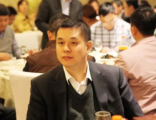 猫先生官网董事长郑两斌